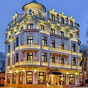 royal-hotel.varna-hotels.com/